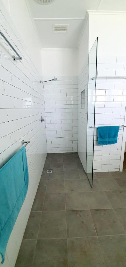 The Convent Boutique Accommodation Хэй Экстерьер фото